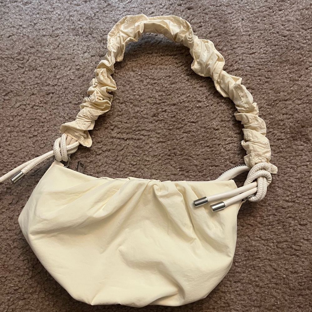 Ruffle Mini Purse - Picture 1 of 4